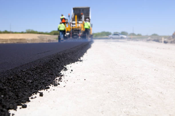Best Driveway Paving Near Me  in Newburyport, MA